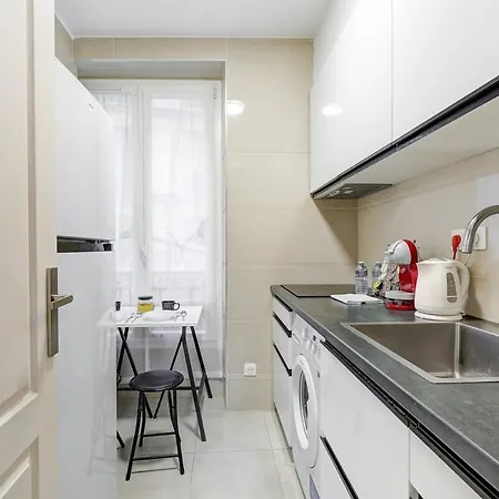Escapade Paisible Au Coeur Du Marais Apartment